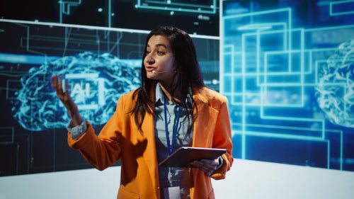 Lenovo Innovation World Showcases Smarter AI for Enterprise Laptops