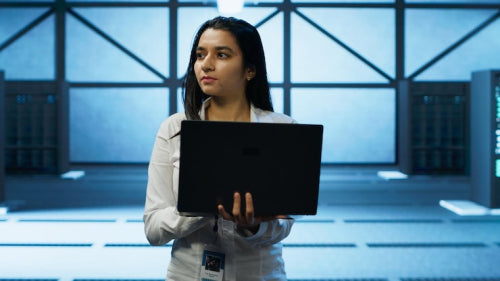 Lenovo Updates Flagship Laptops as AI Workloads Reach the Edge