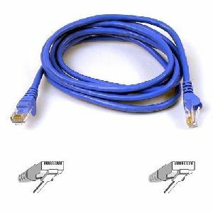 Câble de raccordement Belkin CAT6 UTP RJ45 mâle/mâle 2,7 m