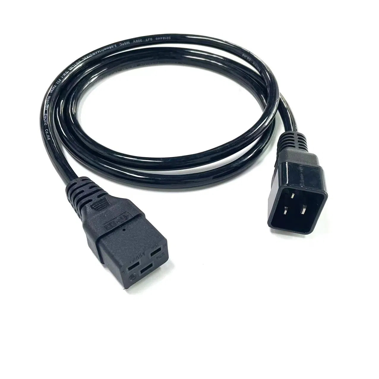 Câble d'alimentation APC AP9875 IEC C19 vers Schuko, 2,5 m, noir