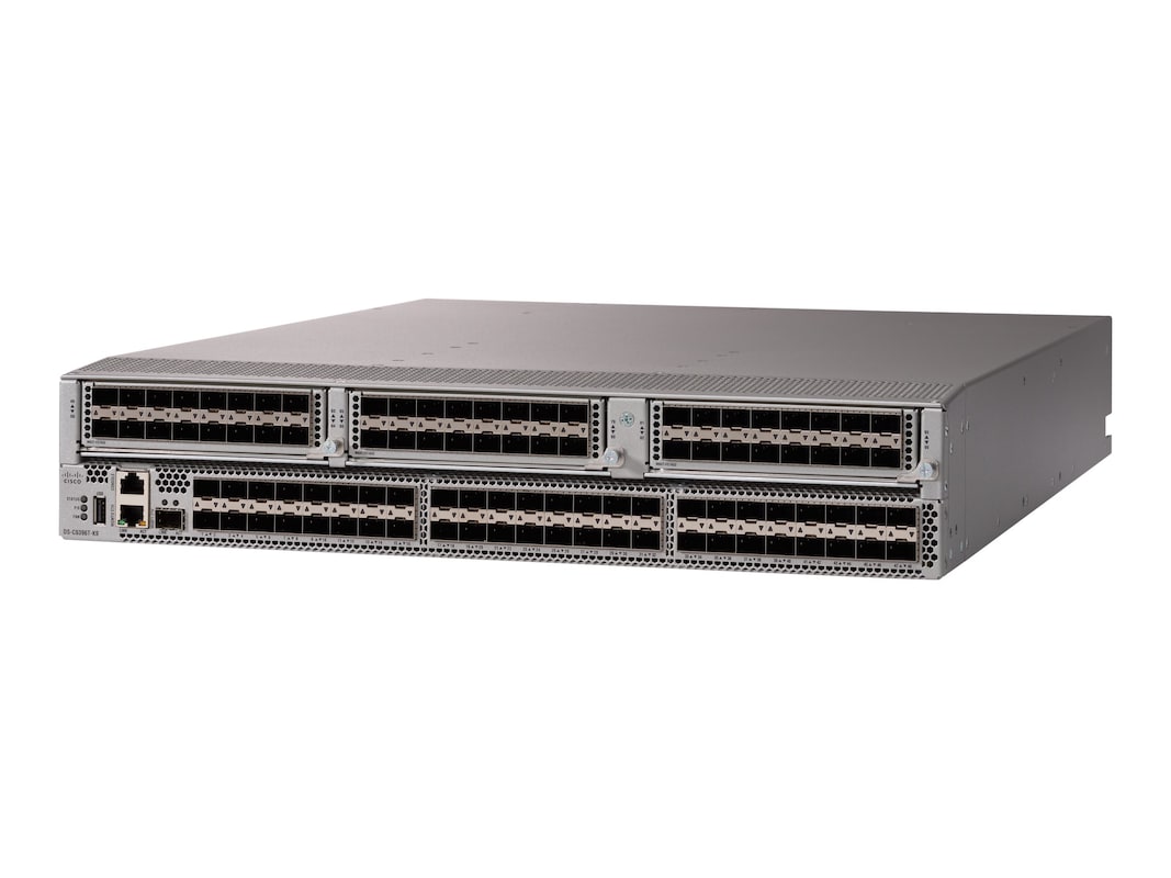 Commutateur Cisco MDS 9396T 96 ports 32 Go FC avec 48 ports actifs