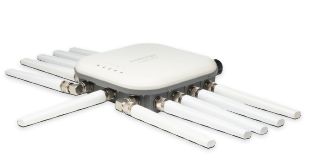 Point d'accès Wi-Fi 6 extérieur tri-radio Fortinet FAP-U432F