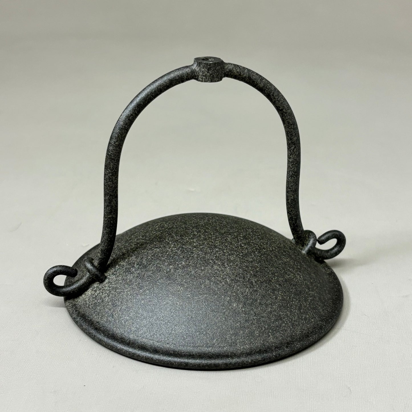 HUDSON VALLEY Lighting Group Napa County Wall Sconce Seedy Glass/Black B5181-FRM