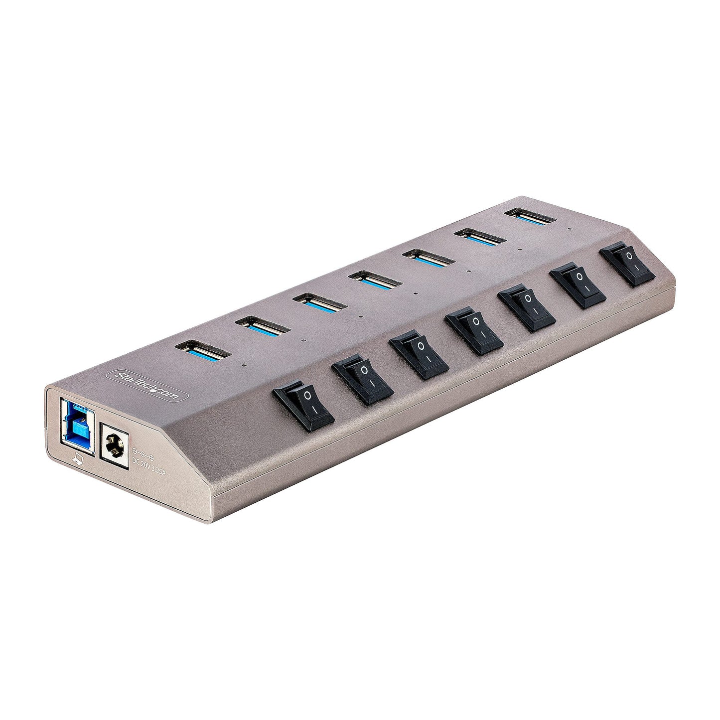 Hub USB-C StarTech 7 ports avec 5 Gbit/s et adaptateur secteur