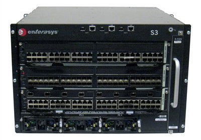 Commutateur PoE industriel Extreme ISW-24W-4X 28 ports avec 4 liaisons montantes SFP+ 10G