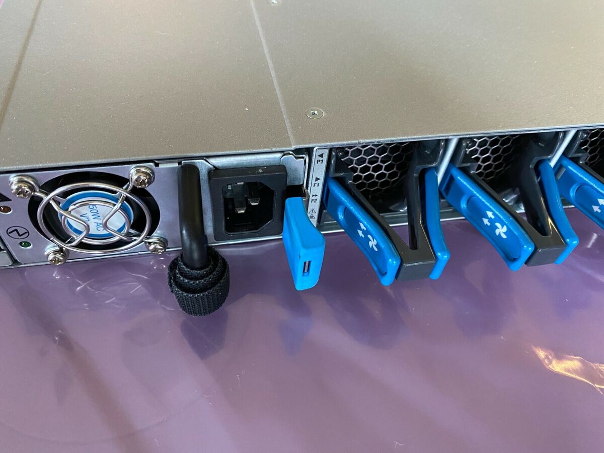 Cisco Nexus 9300 HX SP 36-Port 100G QSFP28 Switch