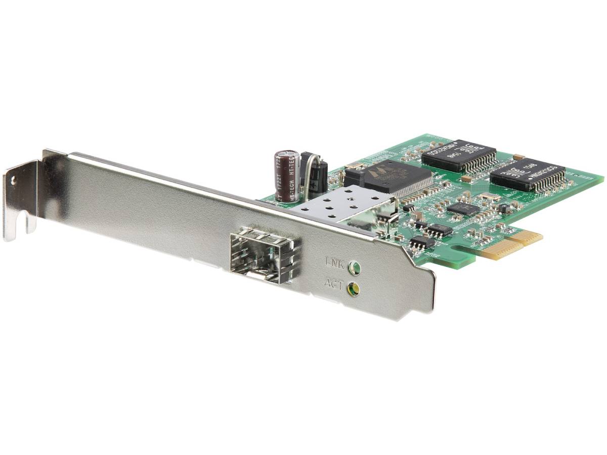 Connect your desktop or rackmount PC to a high-speed fiber optic network using the Gigabit SFP module of your choice with the StarTech PEX1000SFP2. This PCIe-based network adapter offers a reliable wired connection through an open SFP slot, supporting data transfer rates up to 1 Gbps. Designed for flexibility, it ensures compatibility with IEEE802.3z standards and is TAA and RoHS compliant.