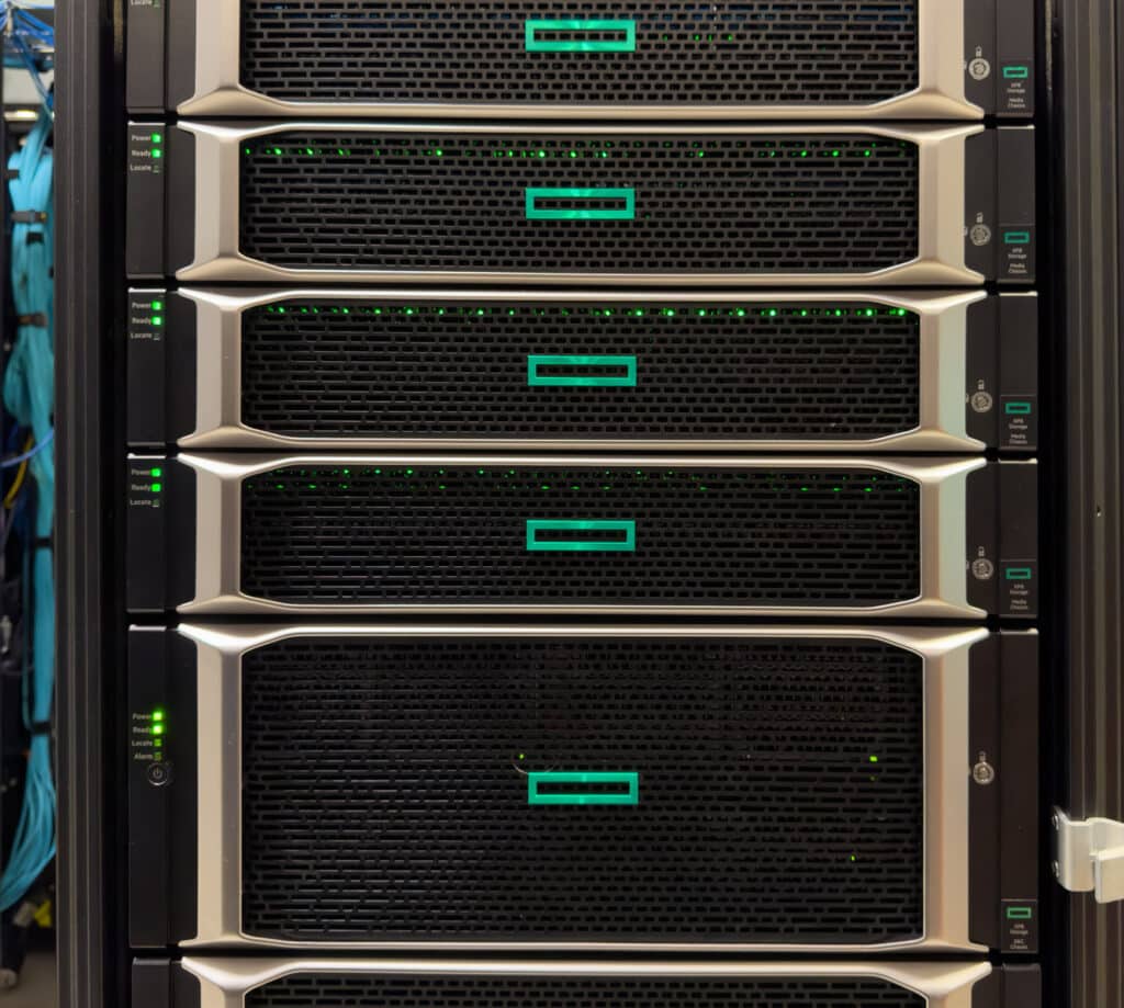 HPE XP8 All Flash Storage Array, 6TB Cache, 192 FICON SW FC Ports