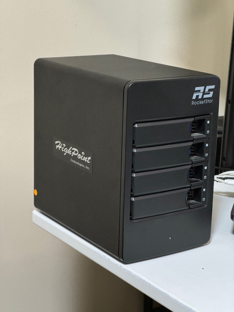 HighPoint RS6418TS 8-Bay 12G SAS/SATA RAID Storage Enclosure