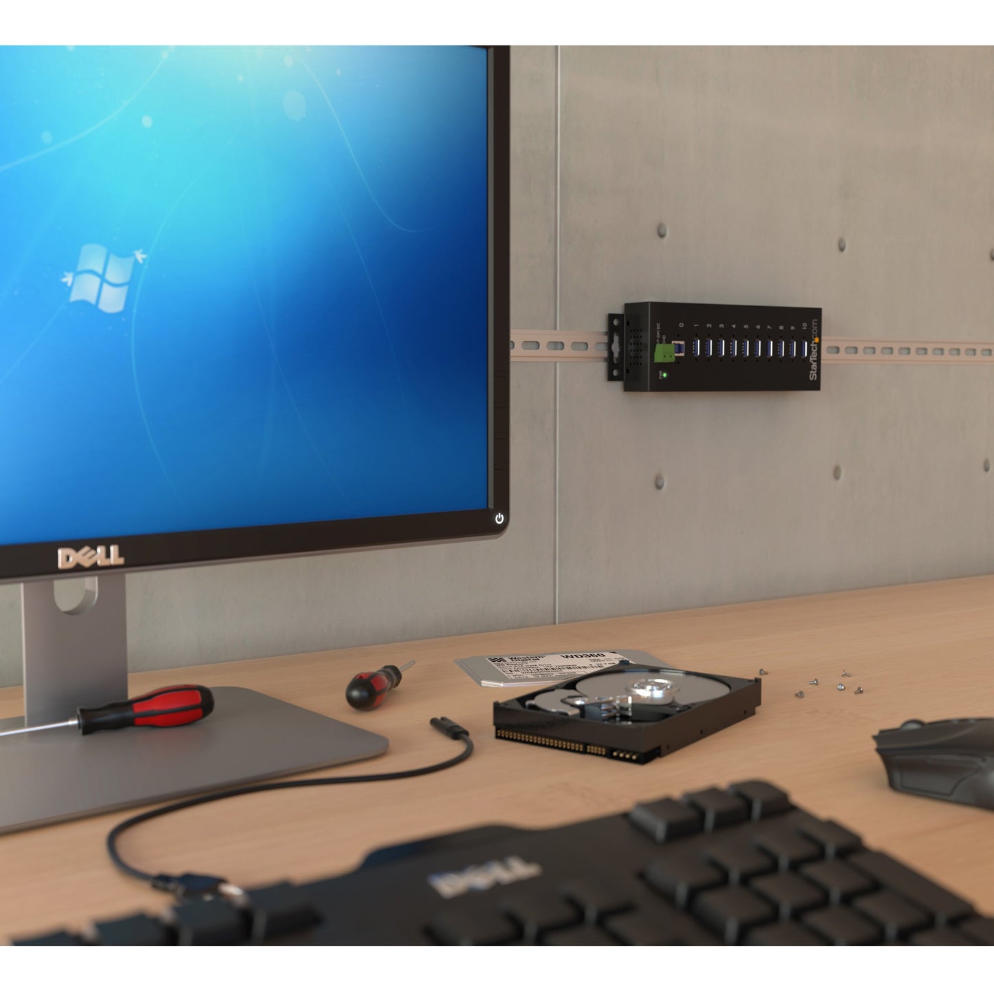 StarTech 10-Port Industrial USB 3.0 Hub, Metal, DIN Mount, 5Gbps