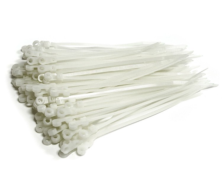 Serre-câbles à vis StarTech 15 cm, lot de 100, nylon blanc