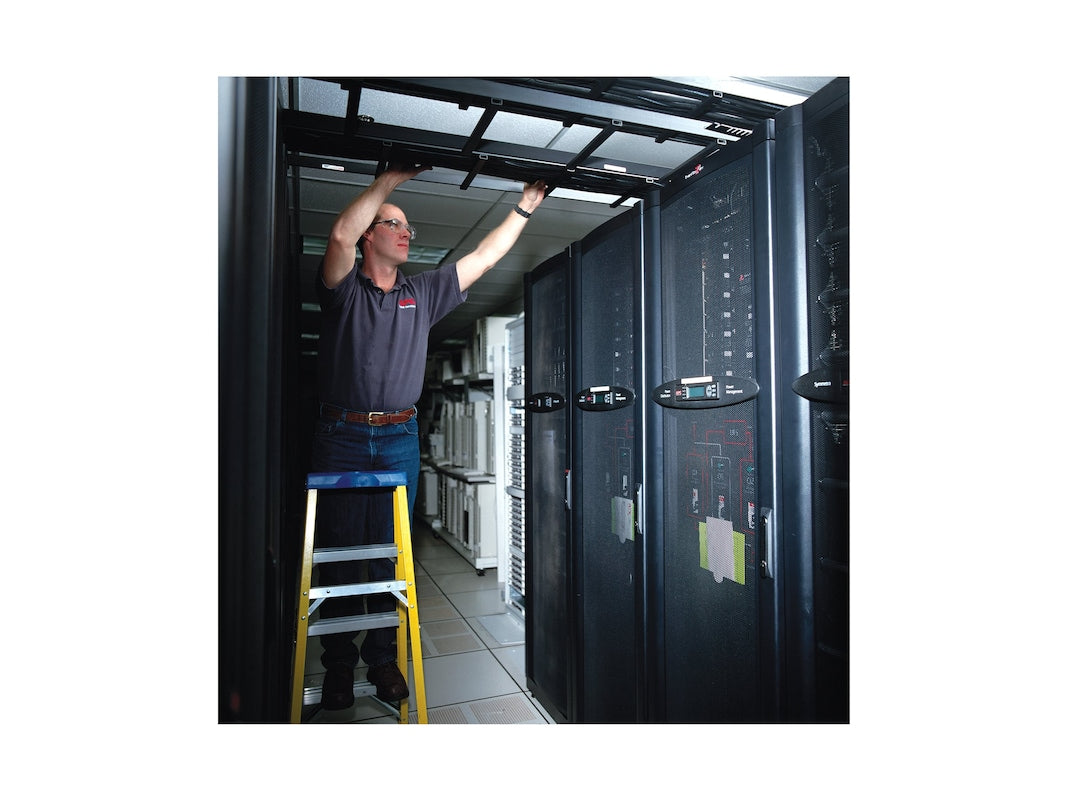 Service d'assemblage programmé 5x8 APC pour Symmetra PX 40 kW