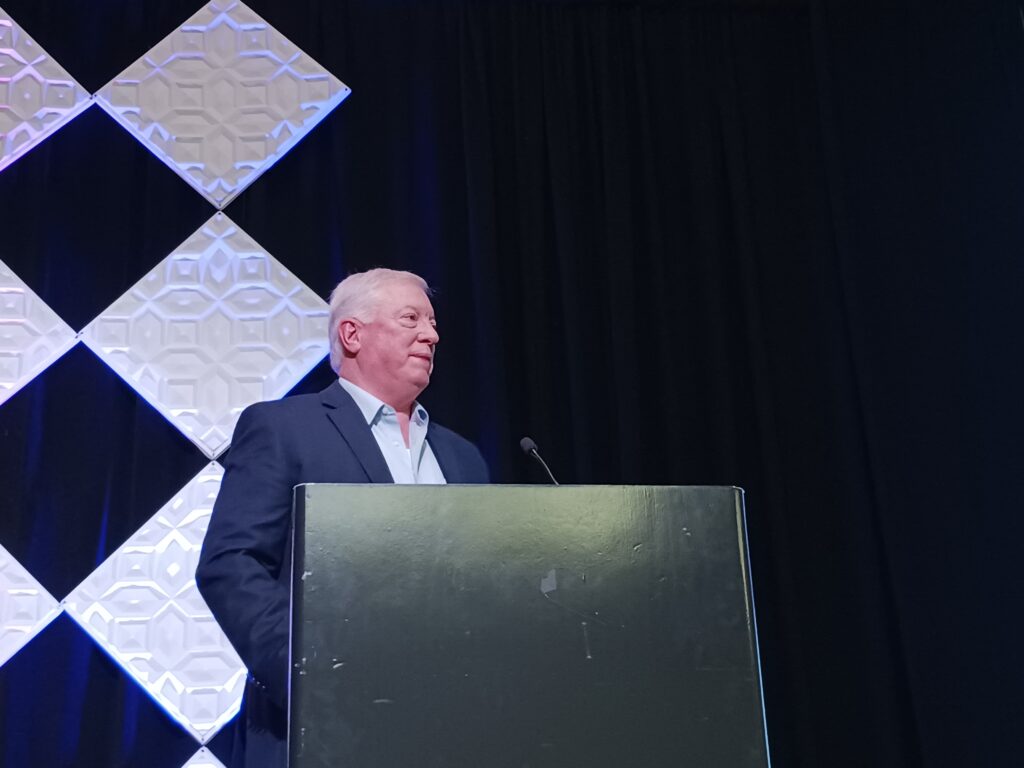 APC Data Center Operation: Insight, 1 Year Software Maintenance