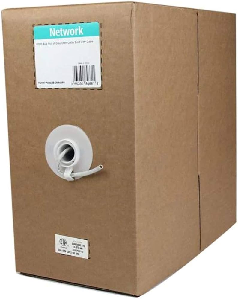 Câble Ethernet UTP CMR solide Cat5e StarTech de 300 m – Gris, TAA