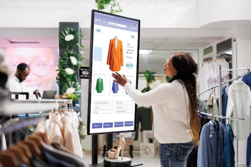 Commercial Display Solutions: Whats New in 2025