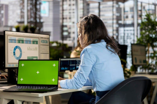 Business PC Reviews Guide Standardization for Enterprise Desktops