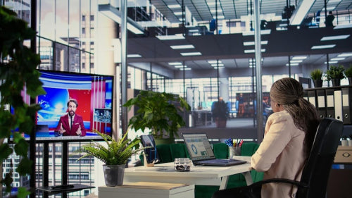 LG Commercial Displays Drive Hybrid Meeting Transitions in Workplaces