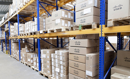 Commutateur d'extension Cisco IBM SAN16C-R 32G, 4x32G FC, 2x1G FCIP, 1RU