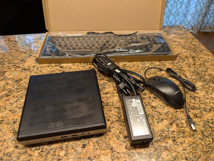Lenovo ThinkCentre M75s Gen 5, Ryzen 7 PRO, 32GB, 512GB SSD, Win 11 Pro