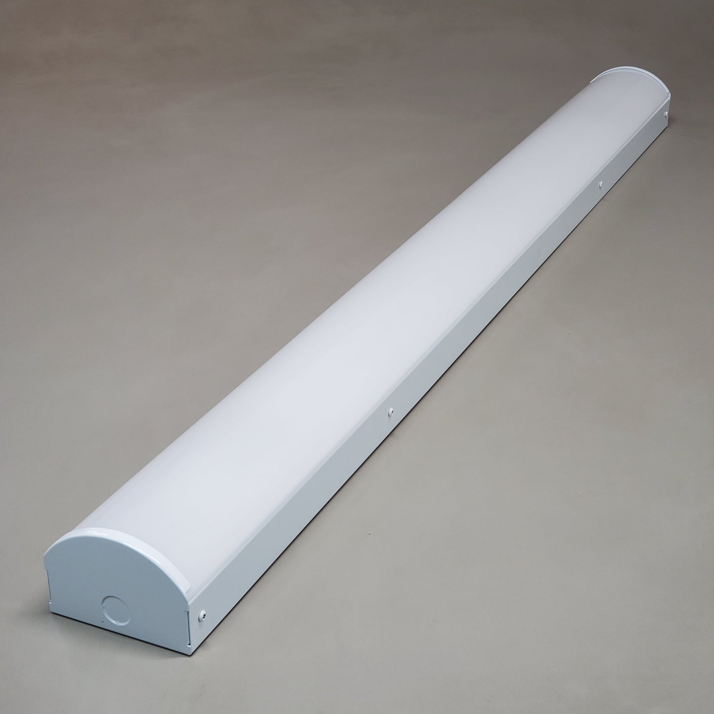 BARRON lighting group Trace Lite 4' Stairwell Lighting Color & Power Switchable SSF-4-CP-SC (New)