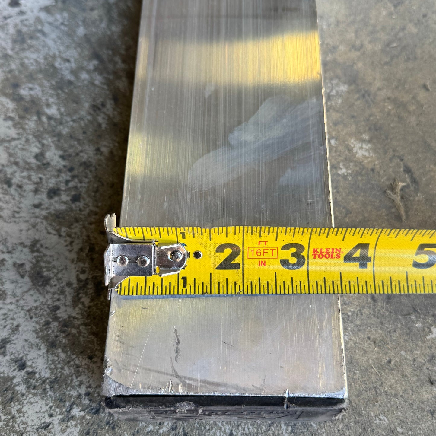 KRAFT TOOL CO. ALUMINUM Screed 192”x1 1/2”x3 1/2” CC616AL