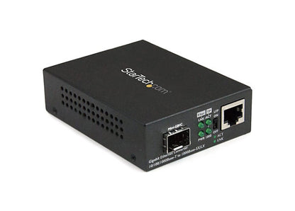 Convertisseur de média fibre optique Gigabit StarTech avec emplacement SFP ouvert