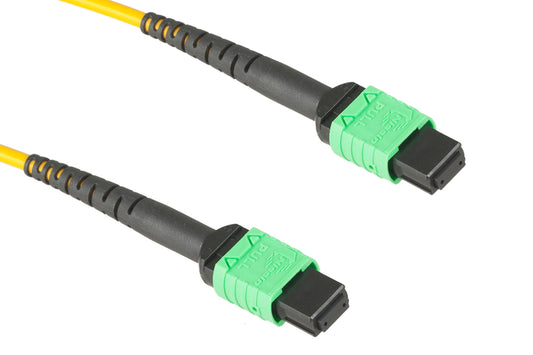 Câble de raccordement RJ45 UTP APC 3827GY-25, 7,6 m, gris