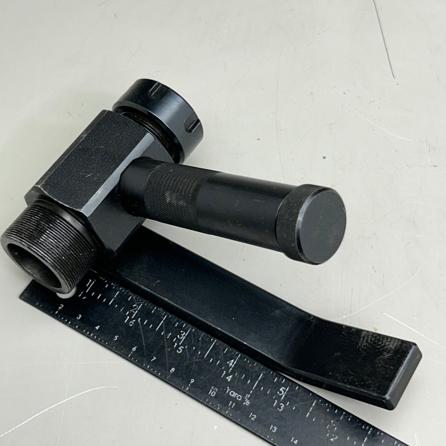 Manual High-Pressure Coning & Threading Tool  Black