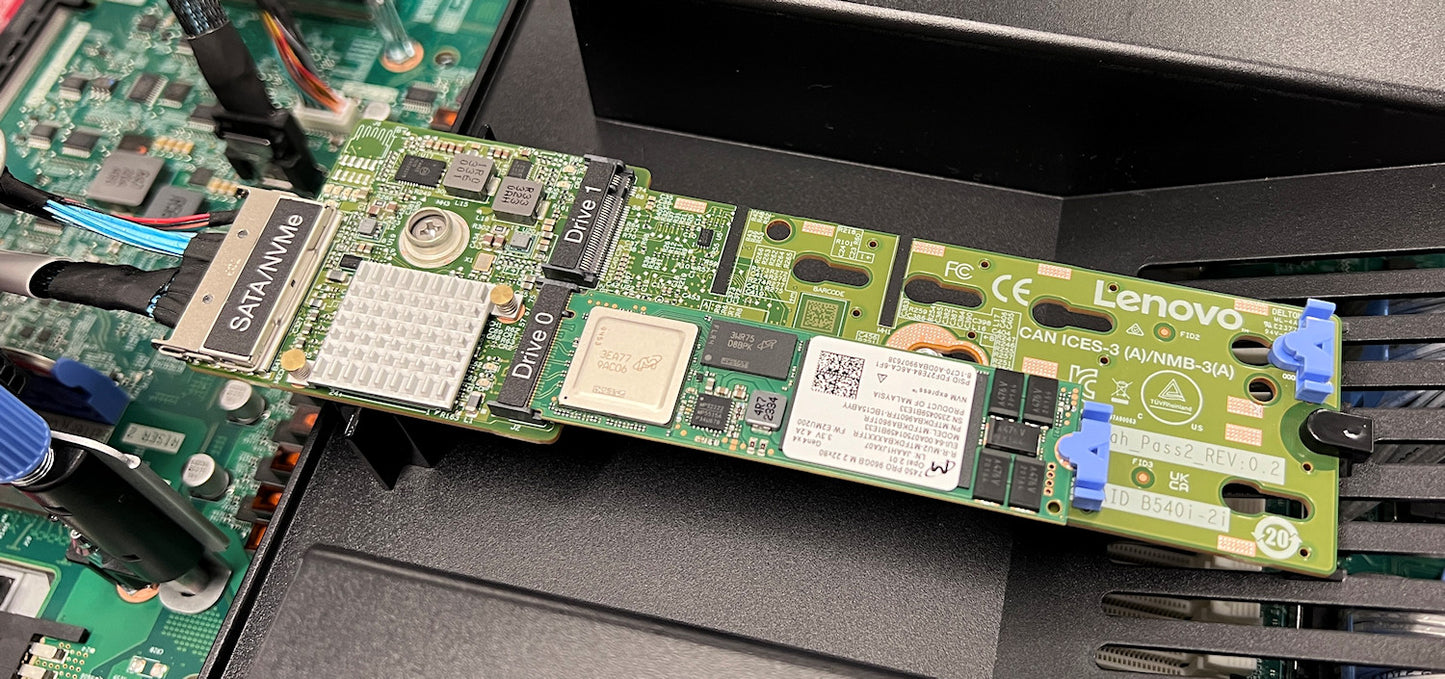 Lenovo M.2 SATA/NVMe 2-Bay Adapter, 4C57A85377