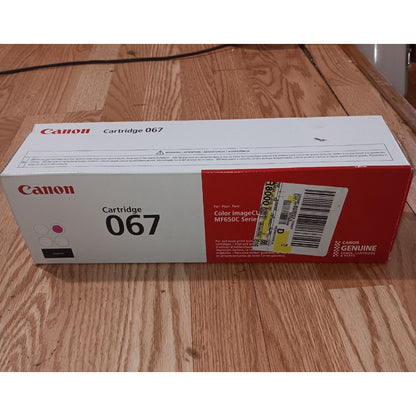 Cartouche de toner magenta Canon 067, rendement standard (5100C001)