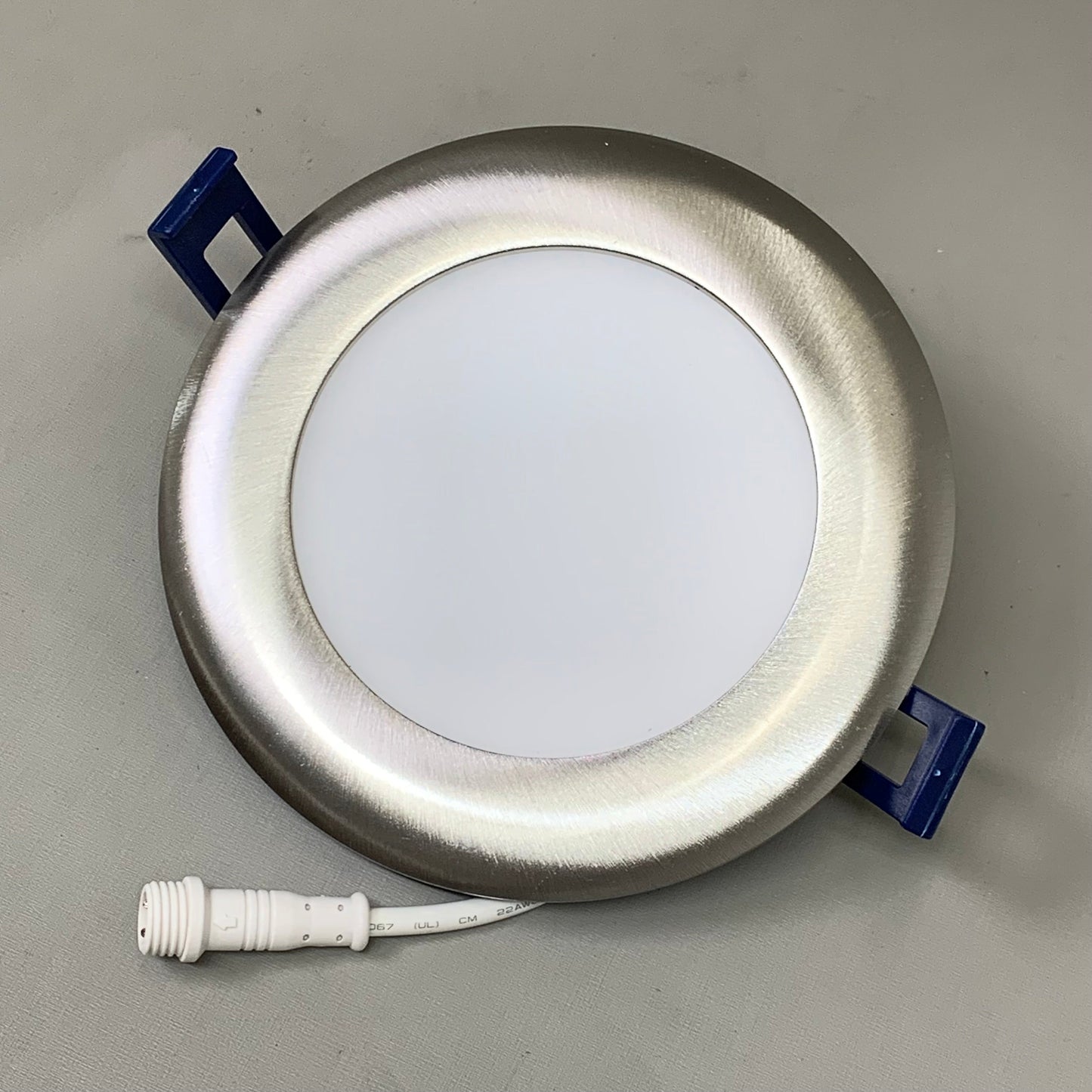TAMLITE LIGHTING Low Voltage LED Lyra kit w/ Satin Nickel Frame EVKLY330SN24V