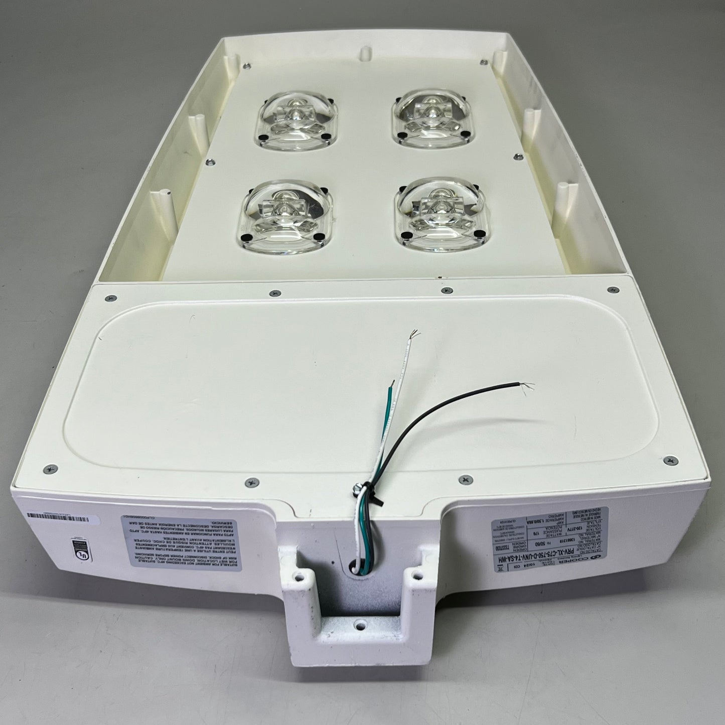 COOPER LIGHTING SOLUTIONS Area Light 120-277V 50/60Hz Sz 32.5" L X 17" W White