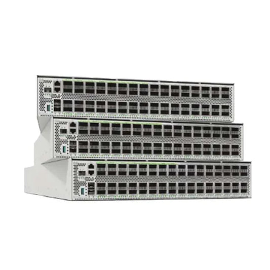 Système fixe Cisco 8200 32x400G QSFPDD 1RU avec HBM, logiciel ouvert