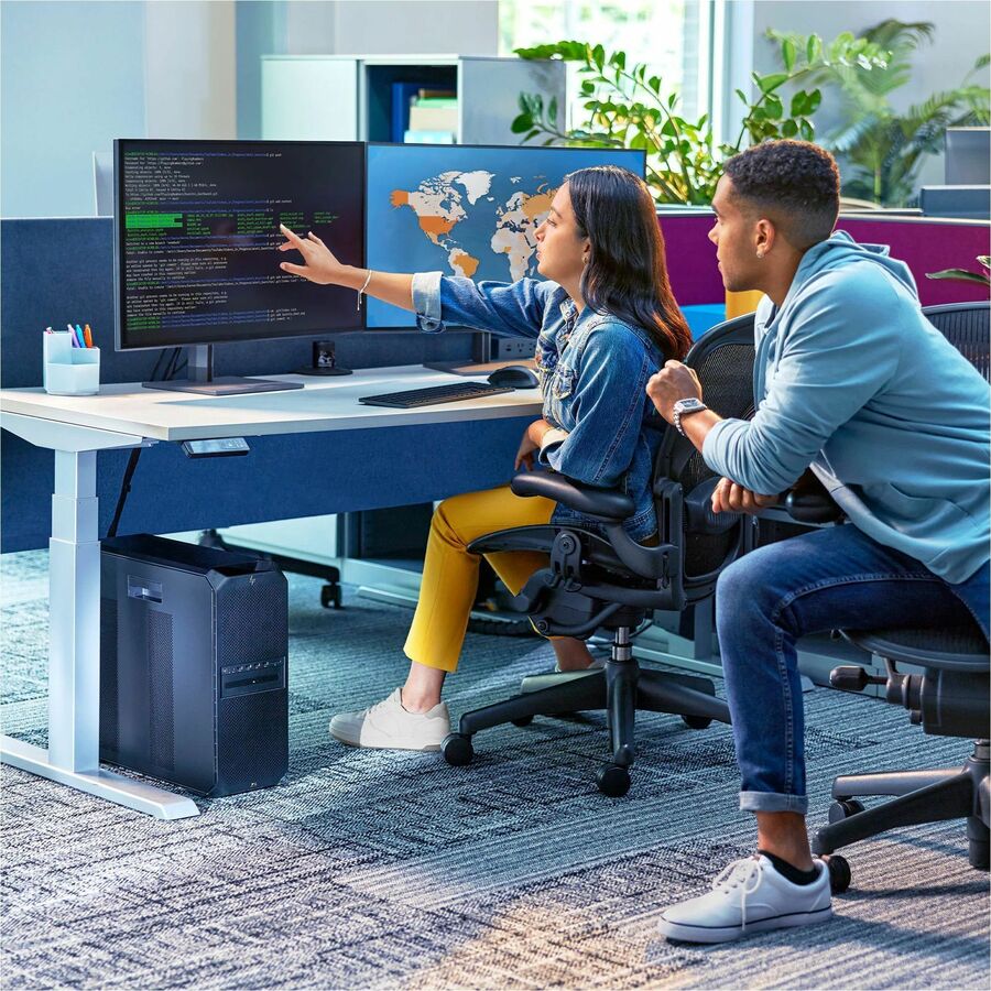 Station de travail HP Z6 G5A avec processeur Ryzen Threadripper PRO 7945WX, 16 Go de mémoire DDR5, SSD 512 Go