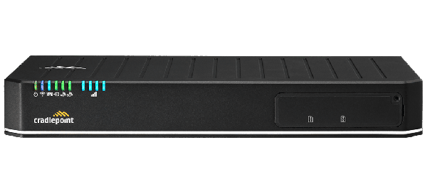 Routeur 5G Cradlepoint E3000 avec forfait NetCloud de 3 ans, UE