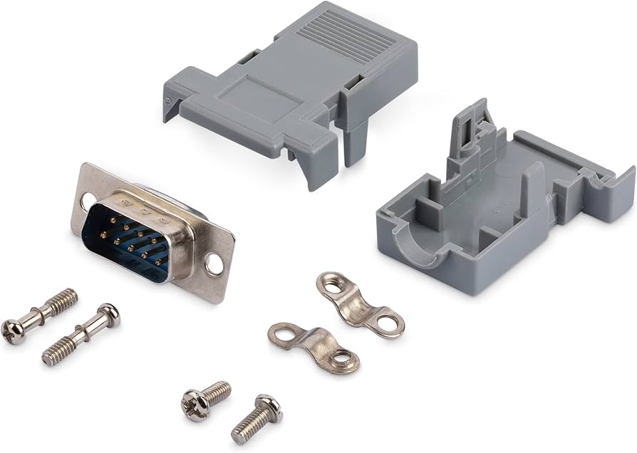 Connecteur D-SUB mâle DB9 à souder StarTech avec coque arrière en plastique