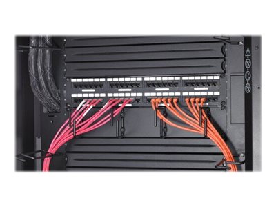 Câble réseau APC CAT6 UTP RJ-45 F/F noir 21 pieds