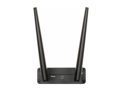 The BWM-311-B1 is a robust 4G LTE modem that provides blazing fast connection speeds for embedded Machine-to-Machine (M2M) applications. It provides an economical and reliable high-speed connection suitable for Internet of Things (IoT) applications. Designed for external deployment, it supports both USB and Gigabit Ethernet interfaces for flexible integration into industrial or commercial systems.