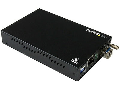Convert and extend Gigabit Ethernet connections up to 20 km using LC single-mode fiber with the StarTech ET91000SM20. This high‑performance copper-to-fiber media converter supports both standalone deployment and rack mounting, ideal for enterprise networking. Offers reliable, long-distance connectivity while maintaining TAA compliance.