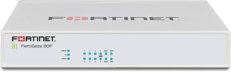 Pare-feu FORTINET FG-90G avec FortiCare et forfait UTP d'un an, 10 Gbit/s, 14 ports