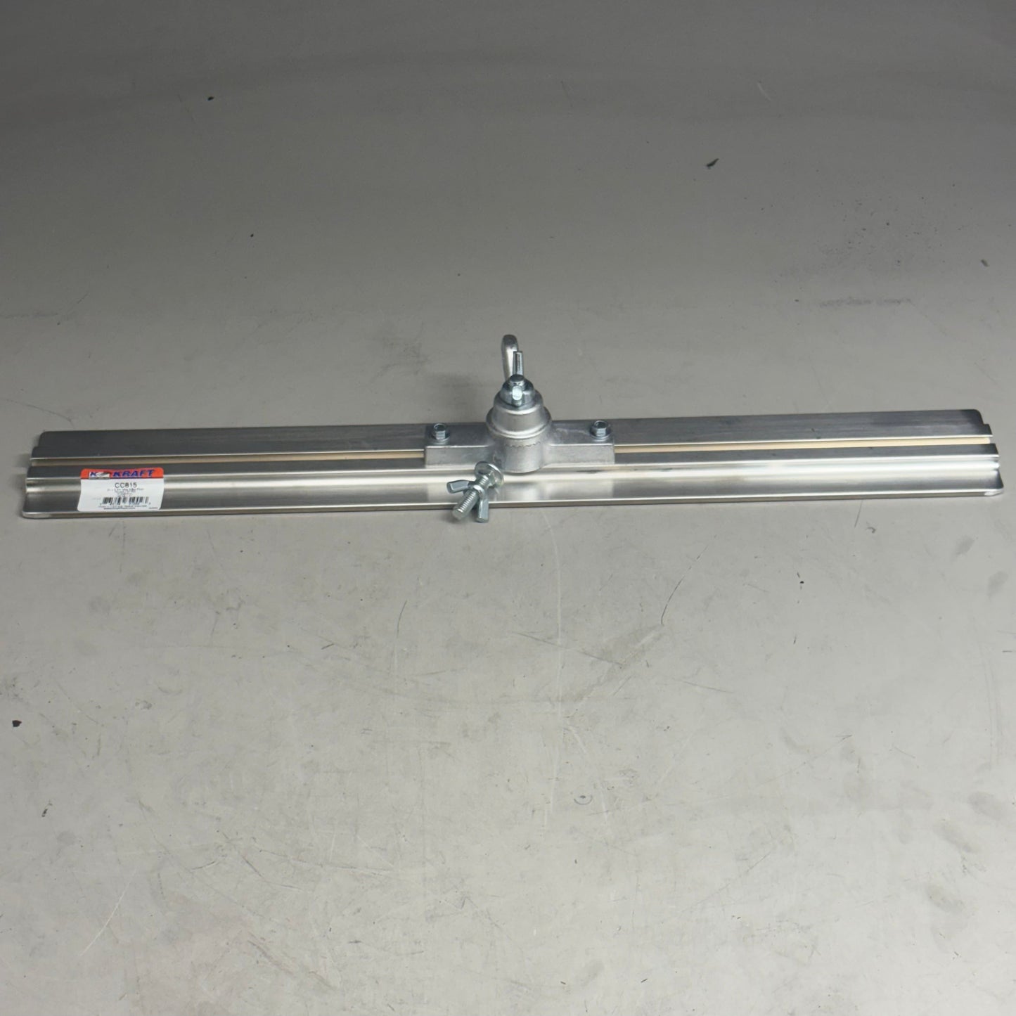 KRAFT TOOL CO Square End Extruded Magnesium Walking Float w/ All-Angle Bracket