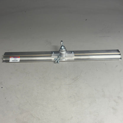 KRAFT TOOL CO Square End Extruded Magnesium Walking Float w/ All-Angle Bracket
