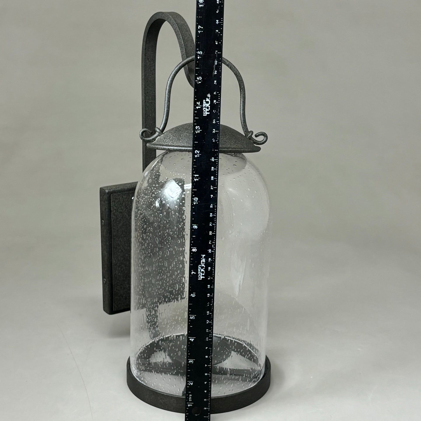 HUDSON VALLEY Lighting Group Napa County Wall Sconce Seedy Glass/Black B5181-FRM