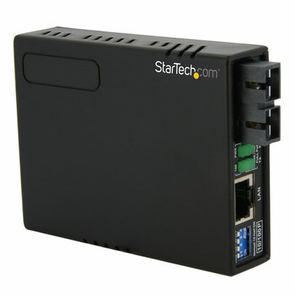 Convertisseur de média Ethernet 10/100 vers fibre optique MMF SC StarTech MCM110SC2P avec PoE