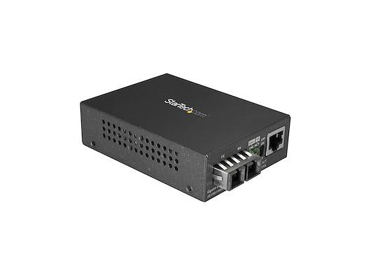 The STARTECH SM Fiber Ethernet Media Converter SC GbE provides a reliable solution for extending and bridging copper and fiber networks. Designed for single-mode fiber, it supports 10/100/1000 Mbps networks over distances up to 10 km, using 1310nm wavelength on 1000BASE-LX. With RJ-45 and SC interfaces, this unmanaged converter includes features like VLAN and Link Fault Pass-Through for added network resilience.