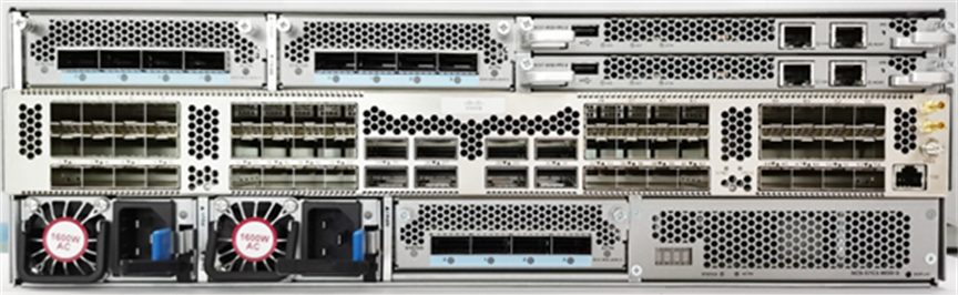 Châssis de base Cisco NCS 57C3 avec 48 ports 25G, 8 ports 100G et 3 ports MP