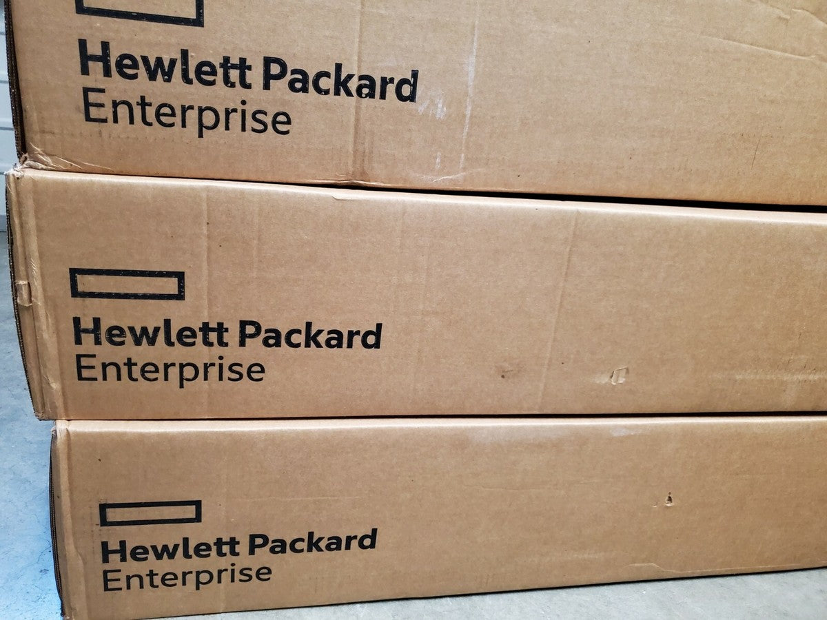 HPE DL385 Gen10+ v2 AMD EPYC 7313 2U Server, 32GB RAM, 8SFF, 800W