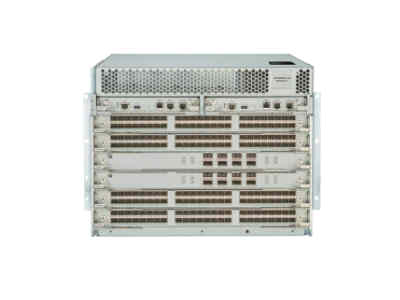 The HPE SN8700B 4-slot Power Pack+ Director Switch is a high-performance Fibre Channel networking solution designed for enterprise data centers. Supporting up to 64 Gbps data transfer rates, it delivers exceptional bandwidth, reliability, and scalability. This 9U form factor switch integrates high availability and robust support across its lifecycle.