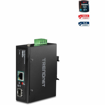 Convertisseur SFP industriel renforcé vers Gigabit PoE+ TRENDnet TI-PF11SFP