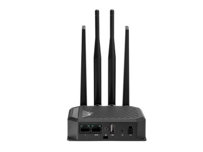 Routeur Cradlepoint TU-NC IOT S750 avec forfait NetCloud Essentials + Advanced de 4 ans